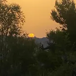 Sunset House Case de vacanță