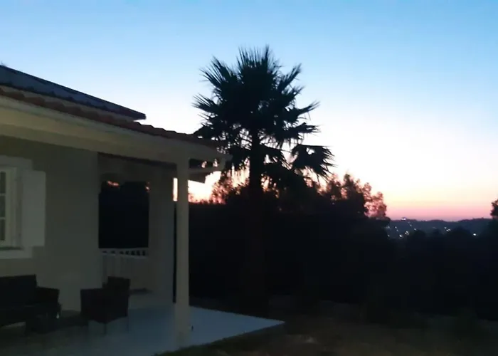 Semesterbostad Sunset House *