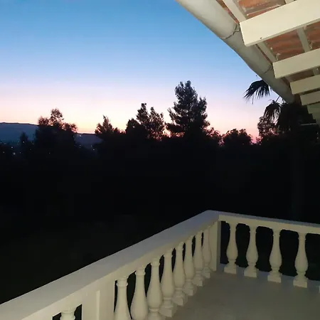 Sunset House *